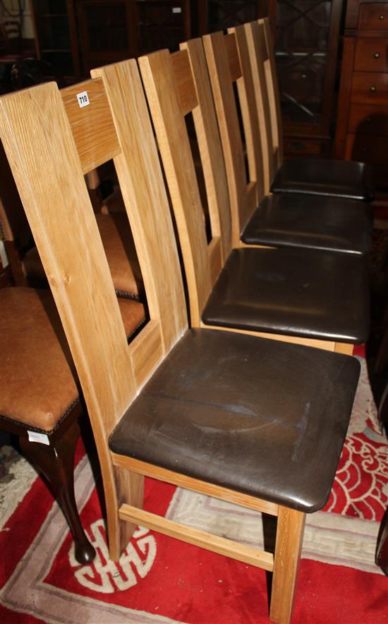 Set 6 light oak dining chairs(-)